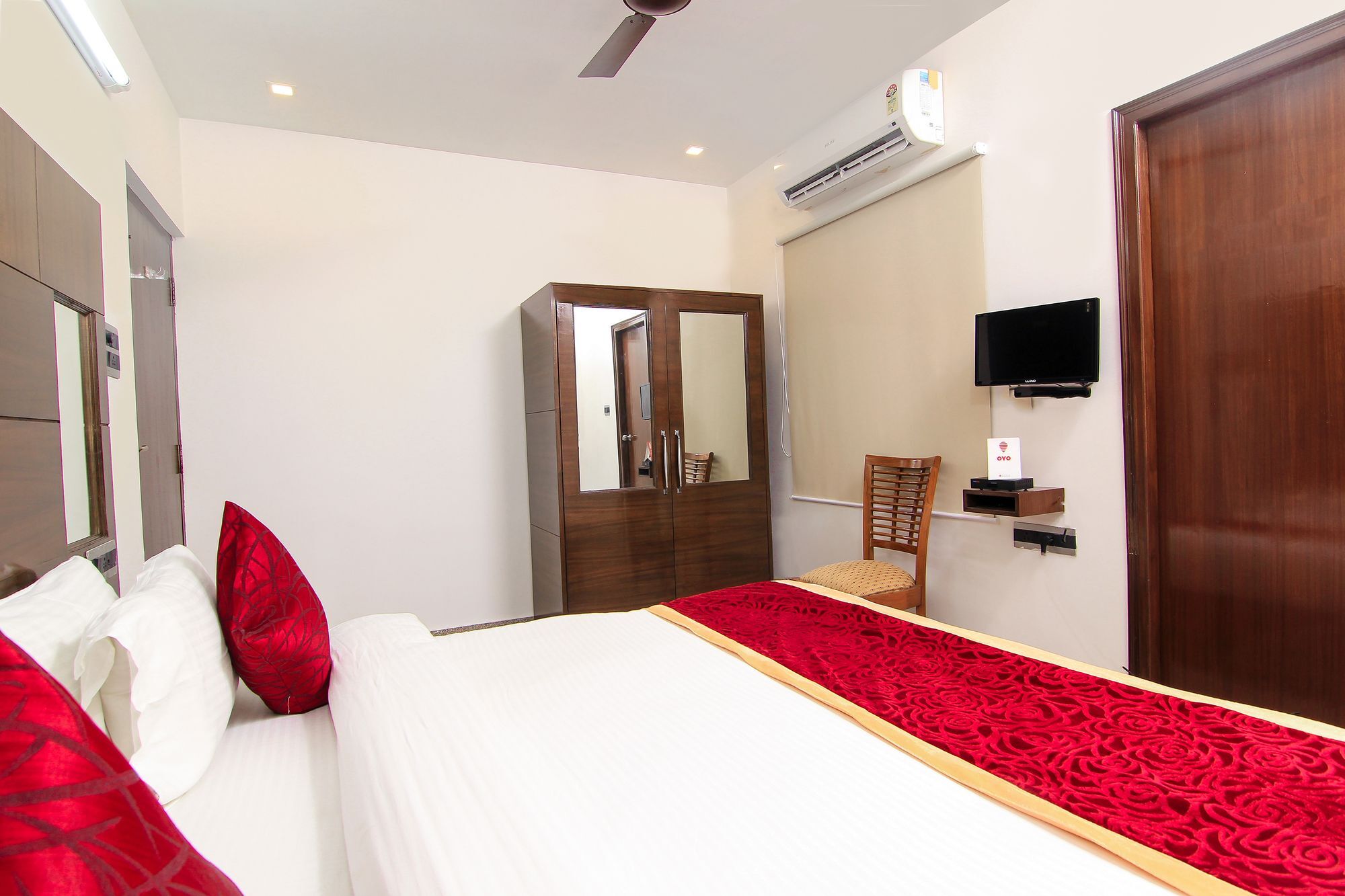 Hotel Oyo 10073 Arsh Residency Lucknow