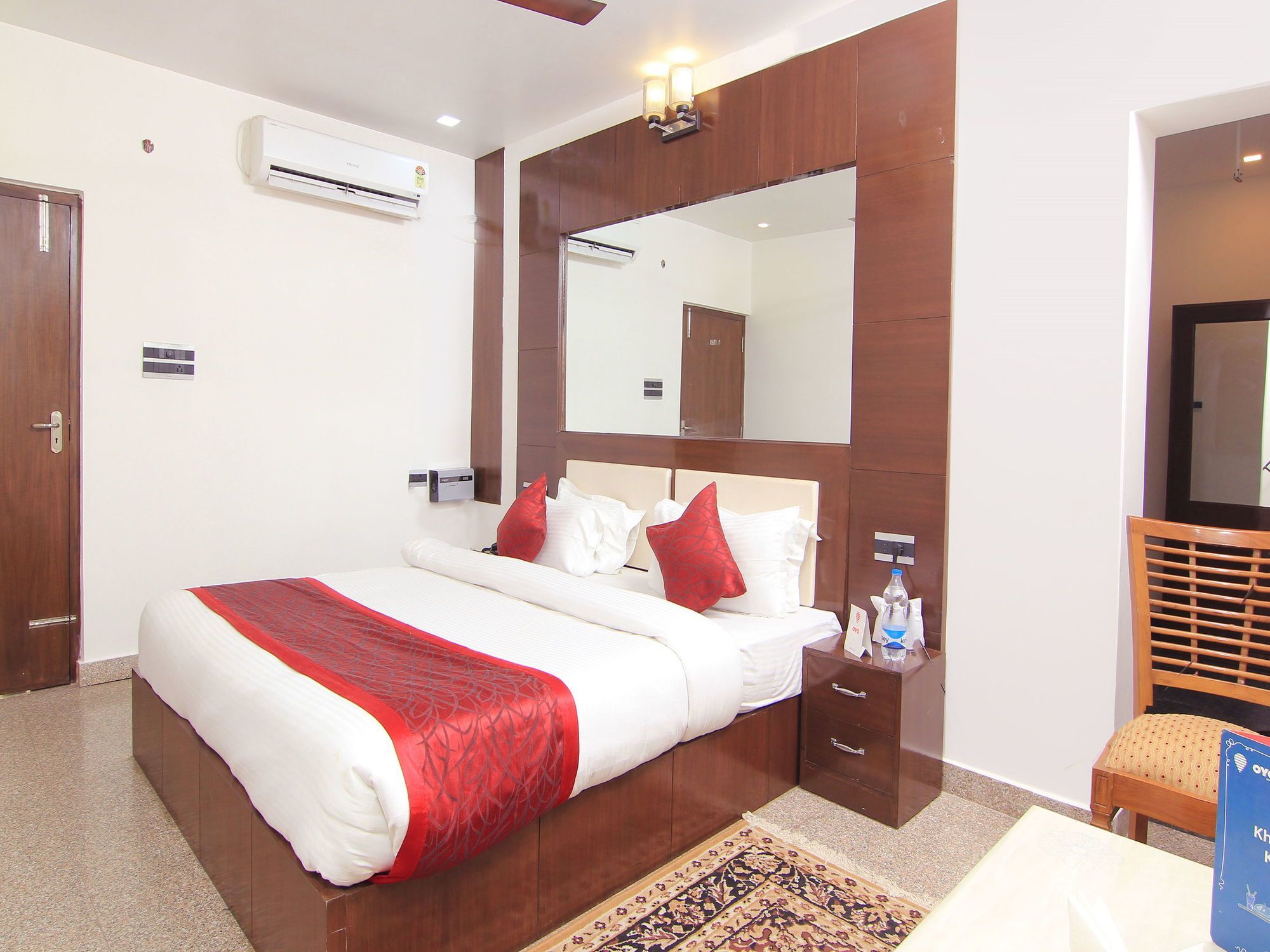 Oyo 10073 Arsh Residency Lucknow