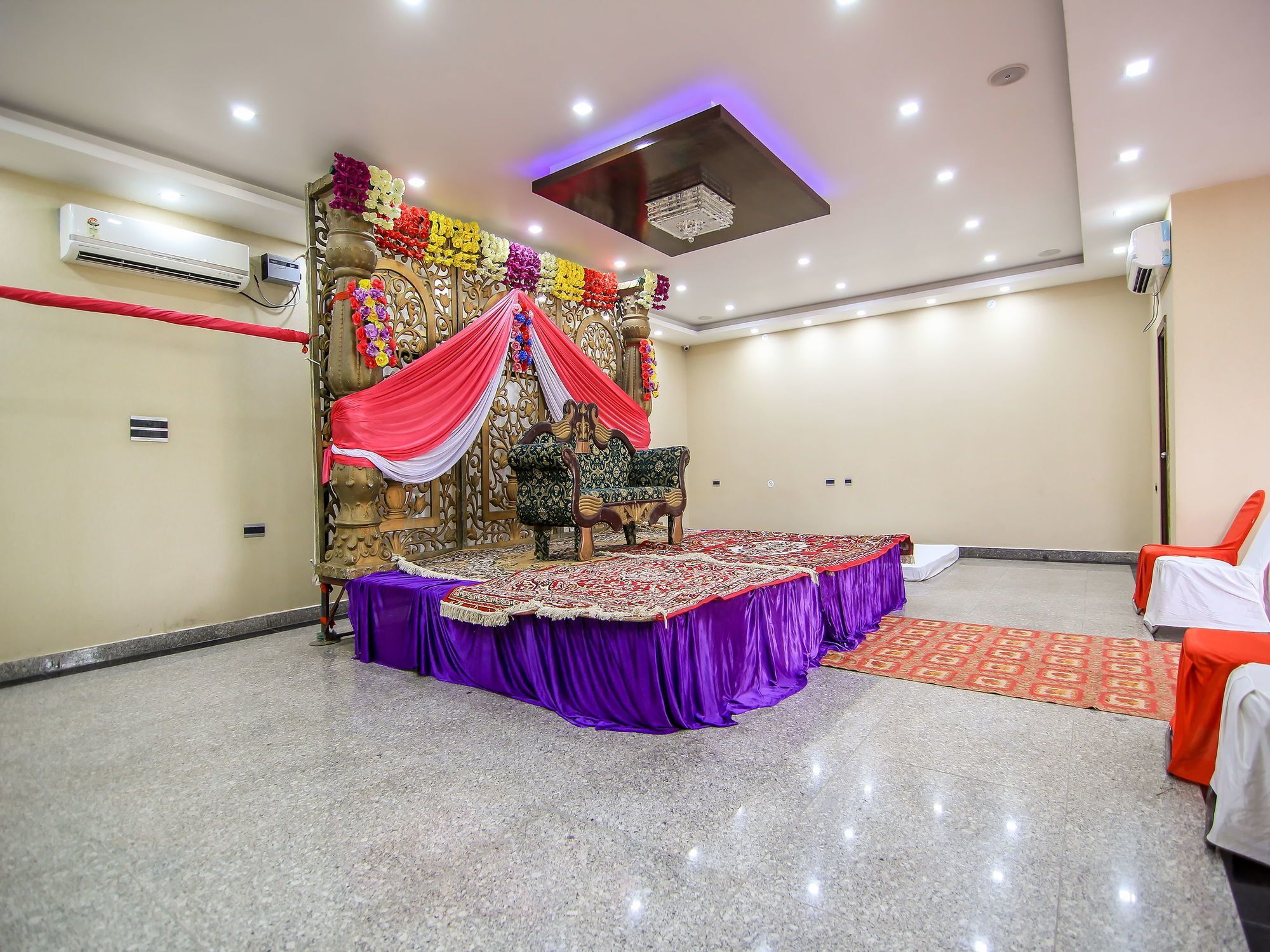 Oyo 10073 Arsh Residency Hotel Lucknow
